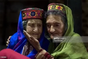 Hunza Valley Women Age Facts In Hindi 